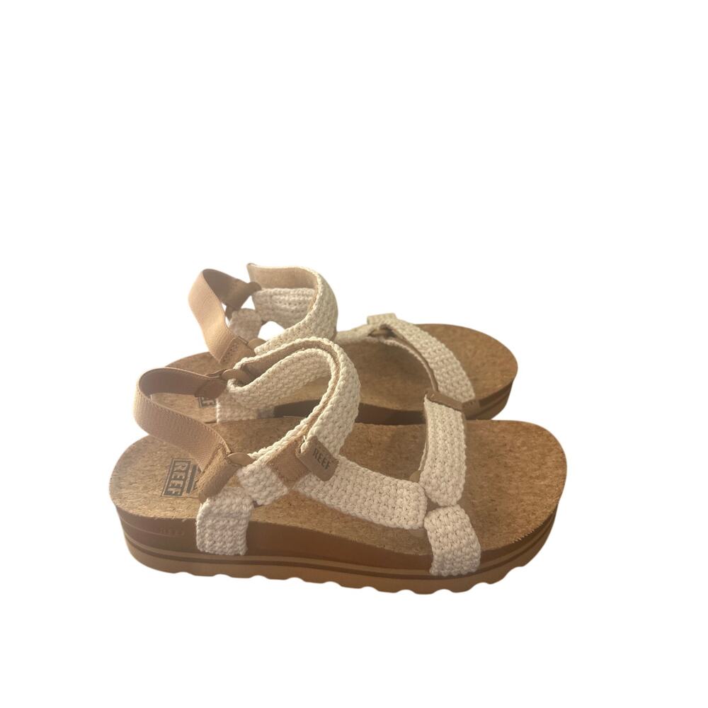 Reef Cushion Rem Hi platform sandals 7.5 A - Picture 3 of 5